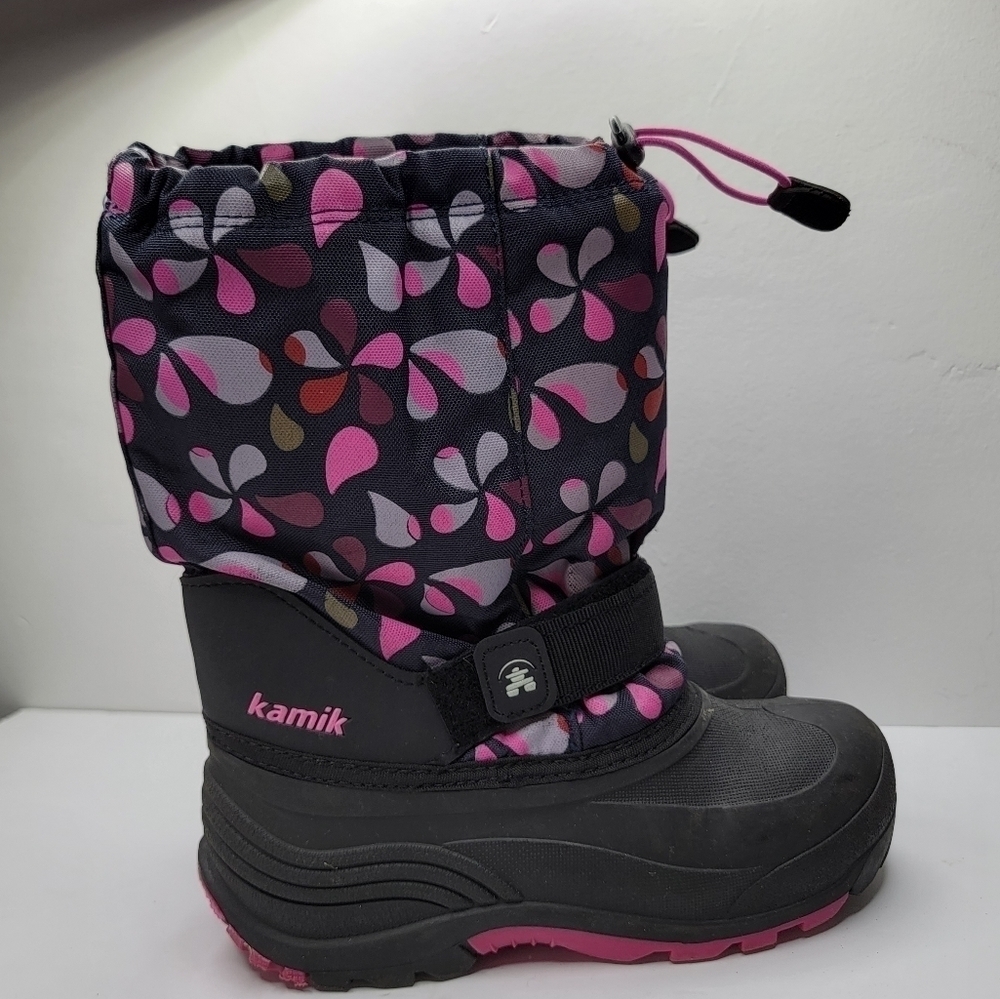 Kamik big girls Size 6 floral snow, winter boots